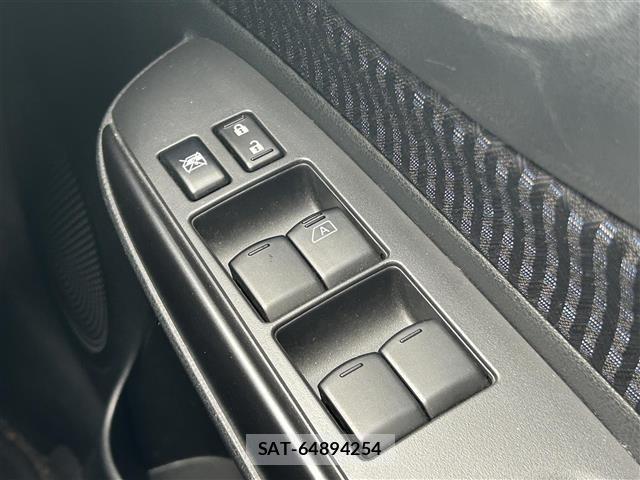 Nissan NOTE 2018 8693293-4