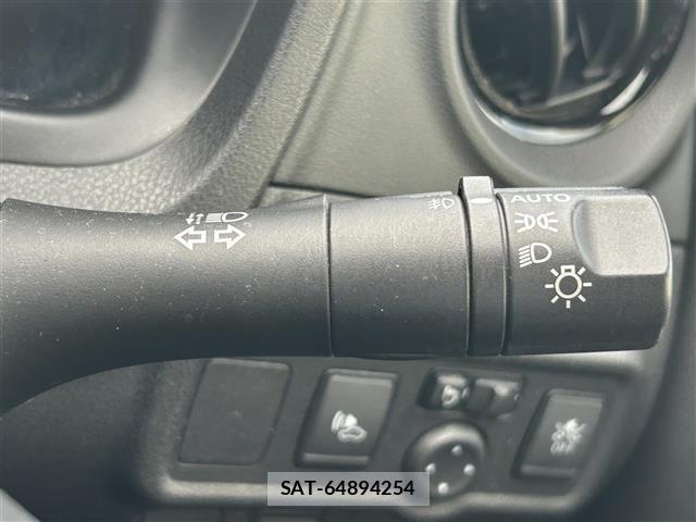 Nissan NOTE 2018 8693293-5