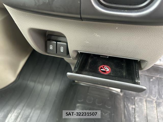 Suzuki EVERY 2024 8927946-3