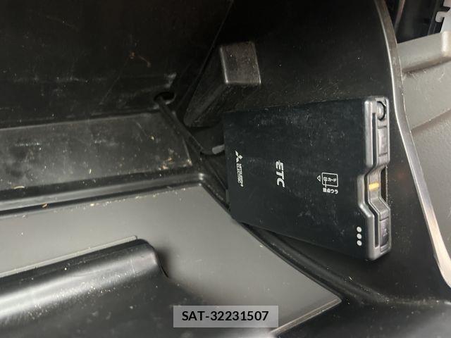 Suzuki EVERY 2024 8927946-5
