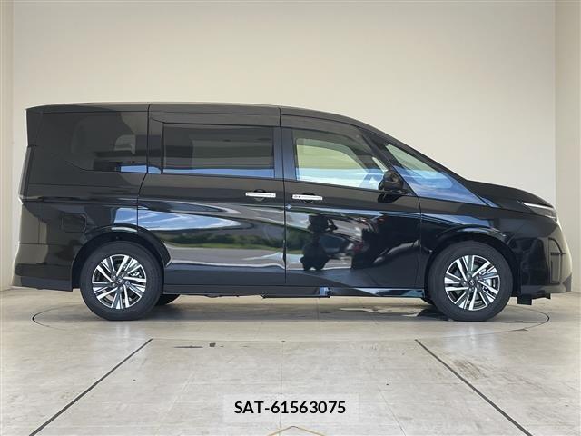 Nissan SERENA 2024 8671645-2