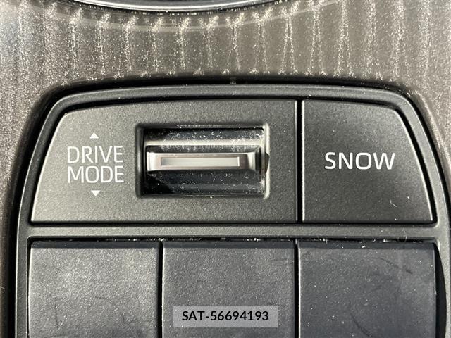 Toyota CROWN 2021 8937596-10