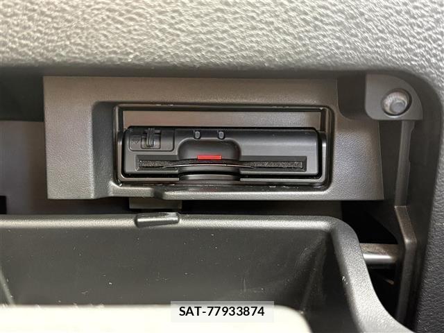 Nissan SERENA 2018 8671659-8