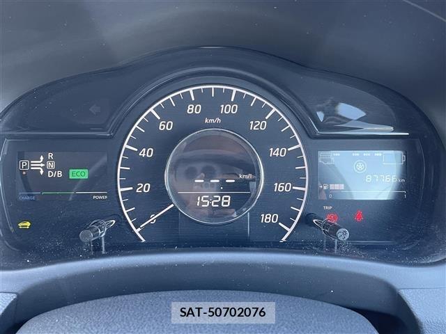 Nissan NOTE 2018 8693299-22