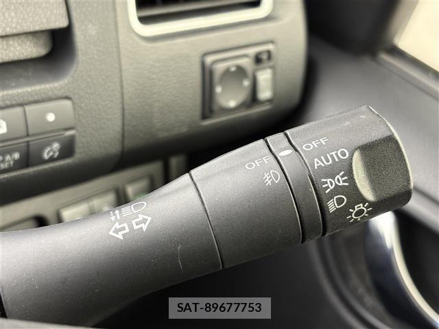 Nissan SERENA 2014 8671660-7