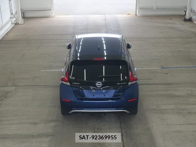 Nissan LEAF 2019 8748215-3