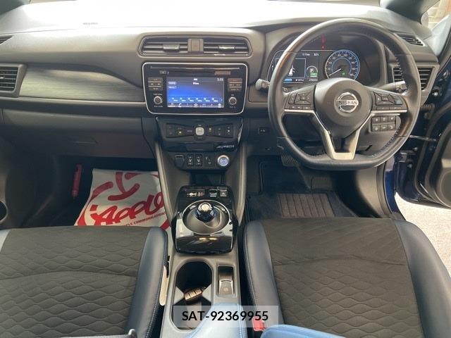 Nissan LEAF 2019 8748215-5