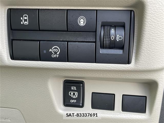 Nissan ROOX 2022 8902972-18