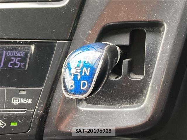 Toyota PRIUS 2014 8938630-6