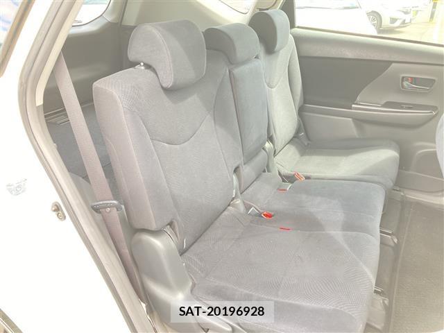Toyota PRIUS 2014 8938630-8