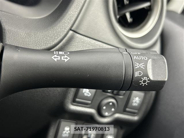 Nissan NOTE 2018 8912178-7
