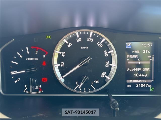 Toyota HIACE VAN 2023 8870275-10