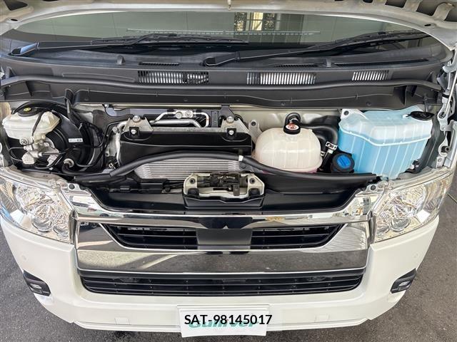 Toyota HIACE VAN 2023 8870275-13