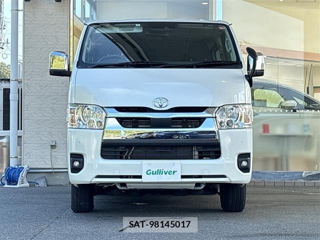 Toyota HIACE VAN 2023 8870275-17