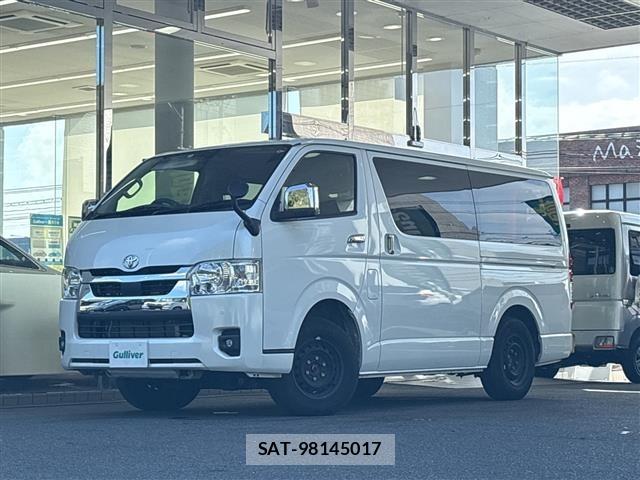 Toyota HIACE VAN 2023 8870275-19