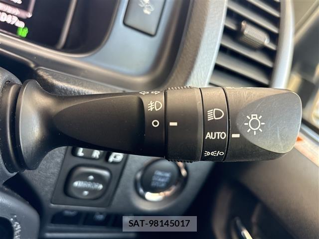Toyota HIACE VAN 2023 8870275-2