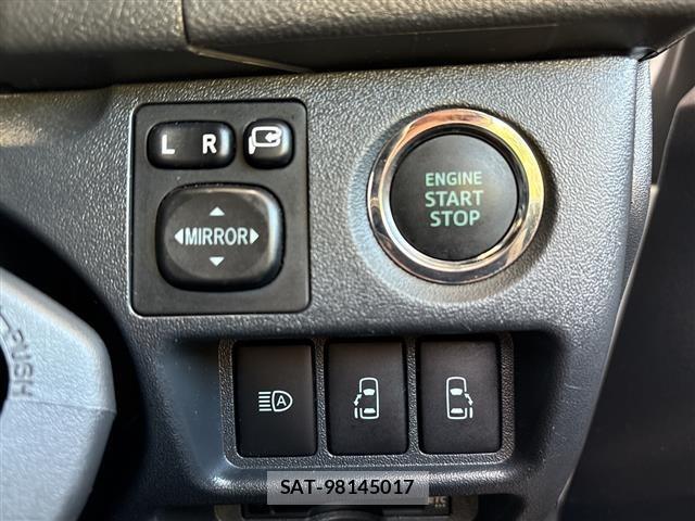 Toyota HIACE VAN 2023 8870275-4