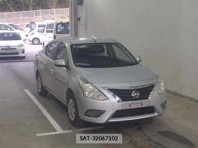 Nissan LATIO 2015 8717407-0