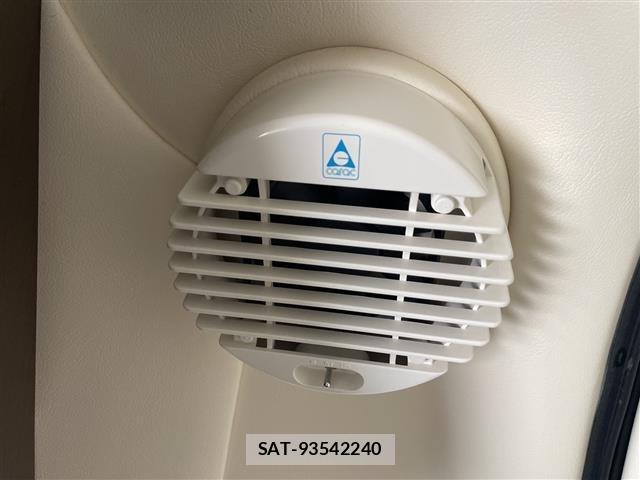 Toyota HIACE VAN 2022 8870276-20