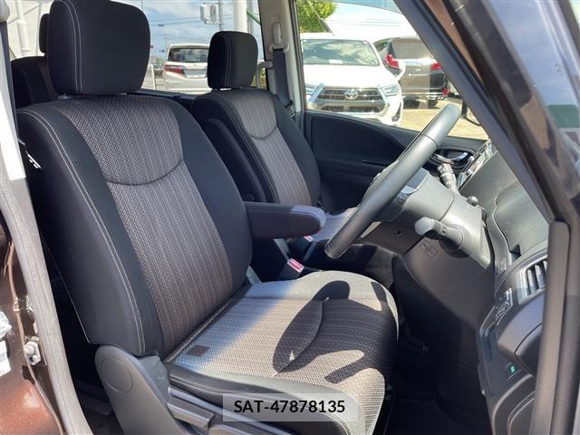 Nissan SERENA 2015 8671679-24