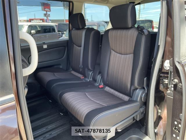 Nissan SERENA 2015 8671679-4