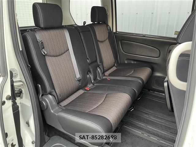 Nissan SERENA 2015 8671680-9
