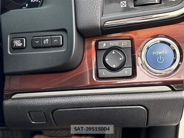Toyota CROWN 2013 8680526-1