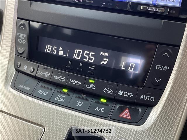 Toyota VELLFIRE 2013 8905058-1