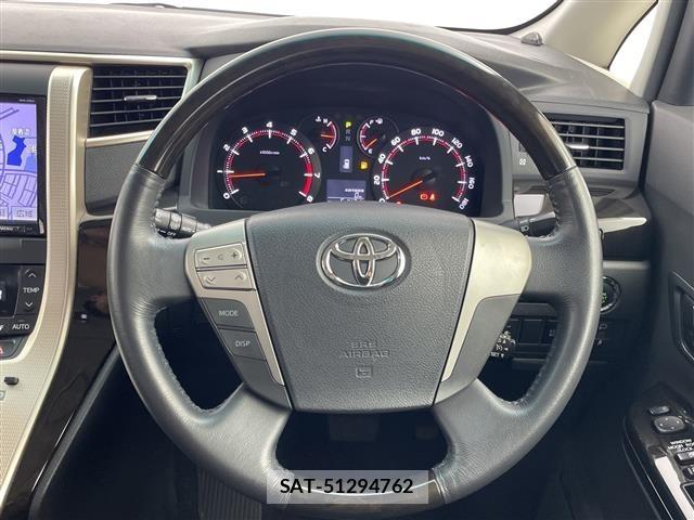 Toyota VELLFIRE 2013 8905058-3