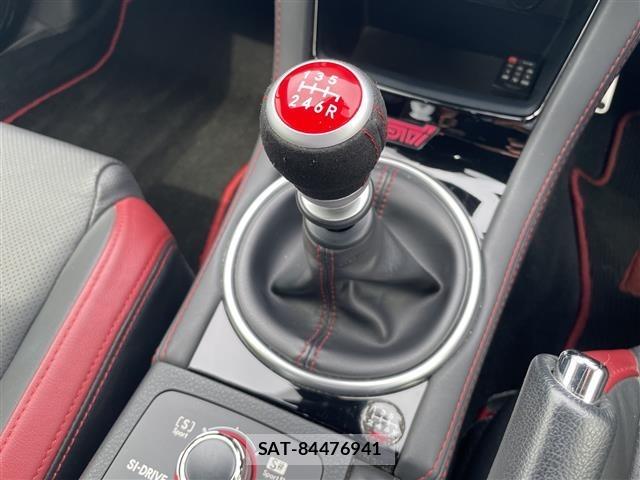 Subaru SUBARU 2018 8935503-20