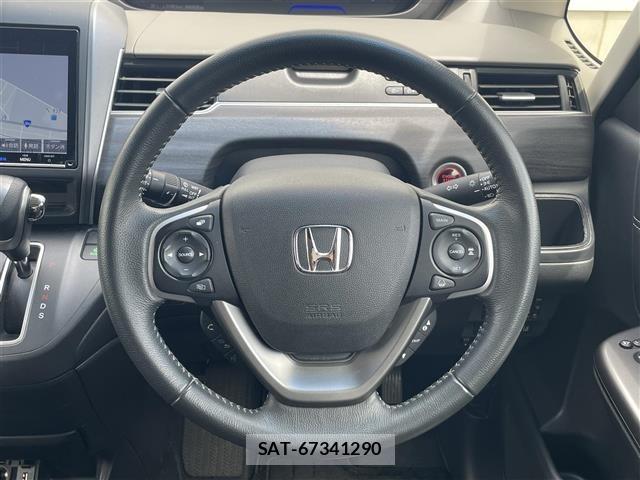 Honda FREED 2022 8684499-19