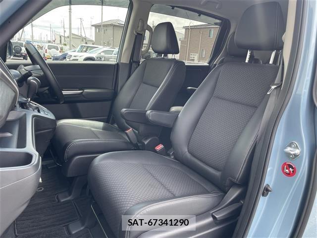 Honda FREED 2022 8684499-6