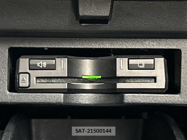 Toyota VELLFIRE 2016 8905060-3