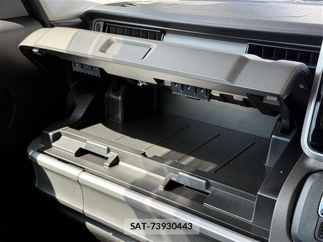 Suzuki SPACIA 2023 8692506-1