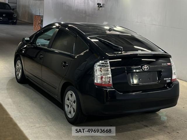 Toyota PRIUS 2006 8911603-1