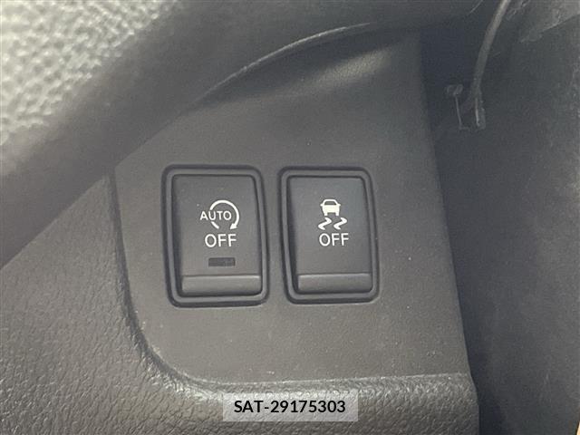 Nissan SERENA 2015 8671694-11