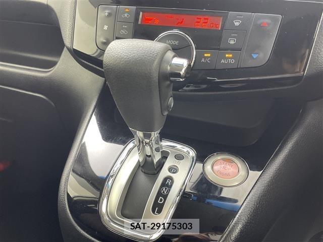 Nissan SERENA 2015 8671694-21