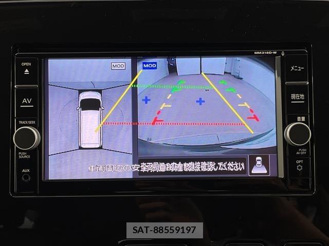 Nissan SERENA 2018 8926358-16