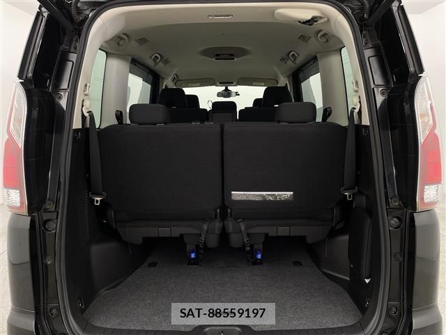 Nissan SERENA 2018 8926358-2