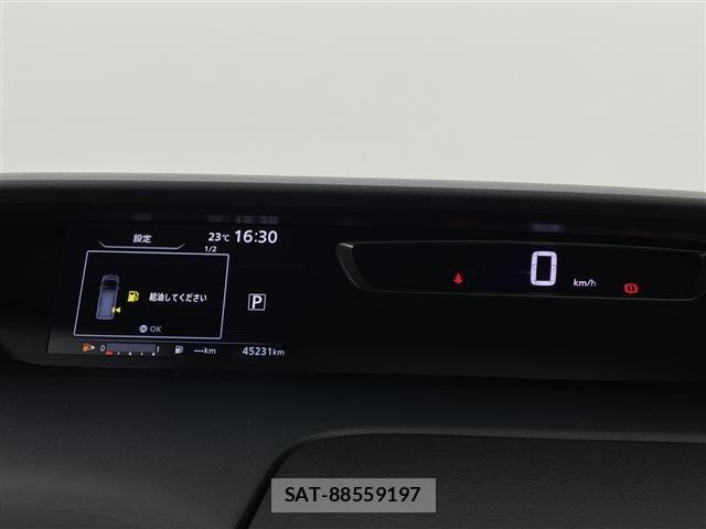 Nissan SERENA 2018 8926358-5