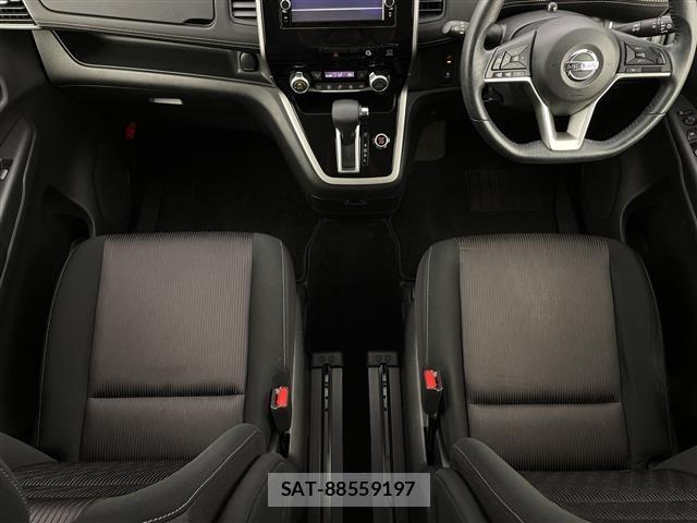 Nissan SERENA 2018 8926358-9
