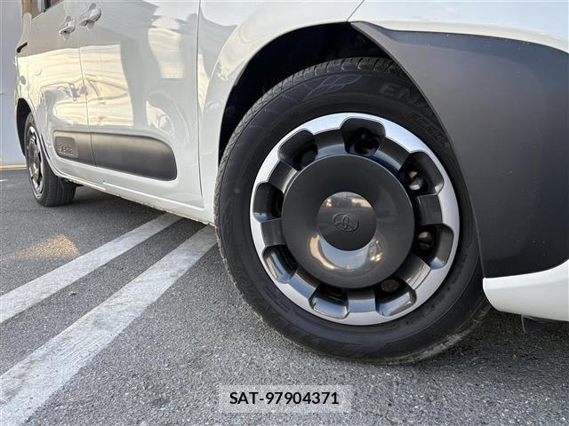 Toyota SIENTA 2022 8671300-13