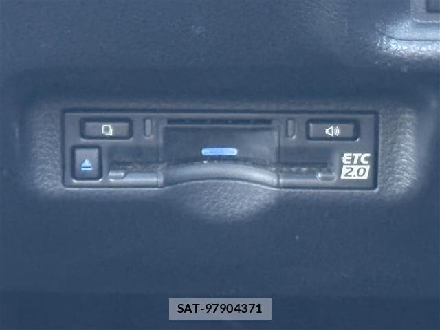 Toyota SIENTA 2022 8671300-22