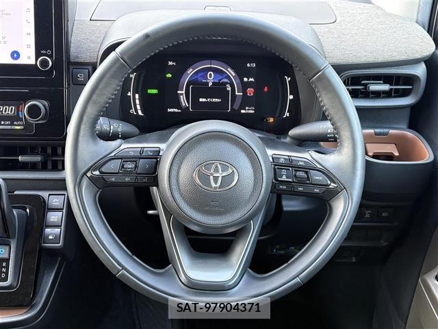 Toyota SIENTA 2022 8671300-3