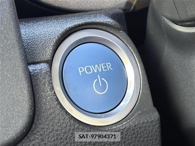 Toyota SIENTA 2022 8671300-4