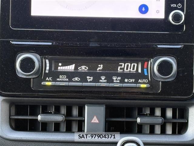 Toyota SIENTA 2022 8671300-6