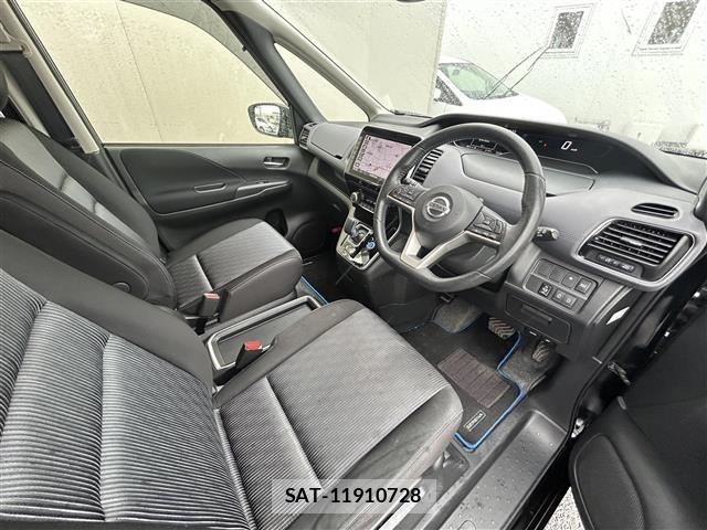 Nissan SERENA 2020 8671707-8