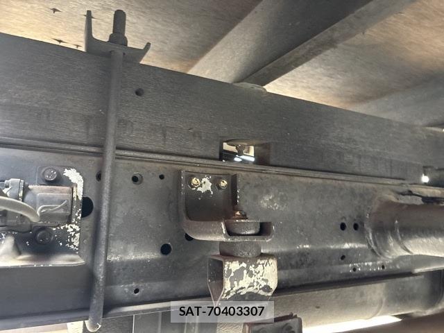 Mazda TITAN 1992 8679251-18
