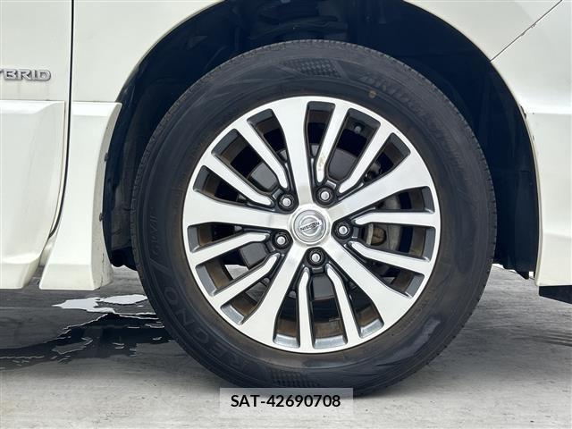 Nissan SERENA 2015 8671708-11