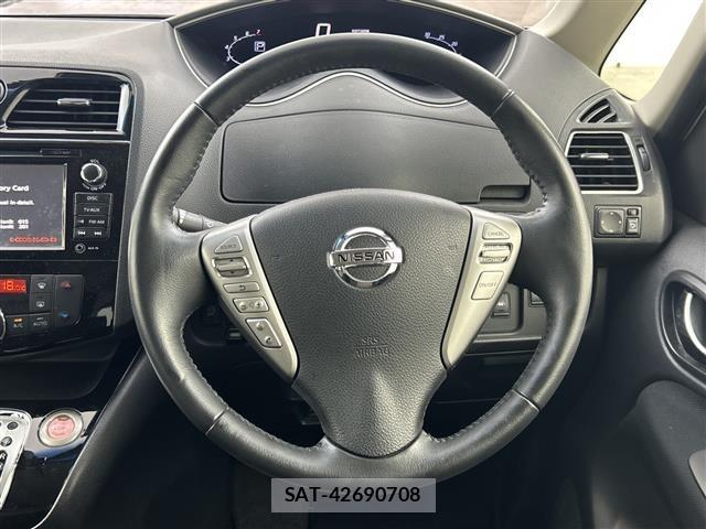 Nissan SERENA 2015 8671708-14